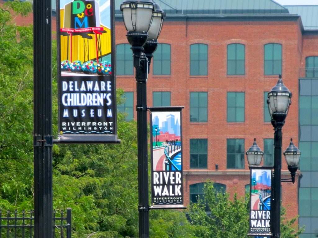 Custom signage banners